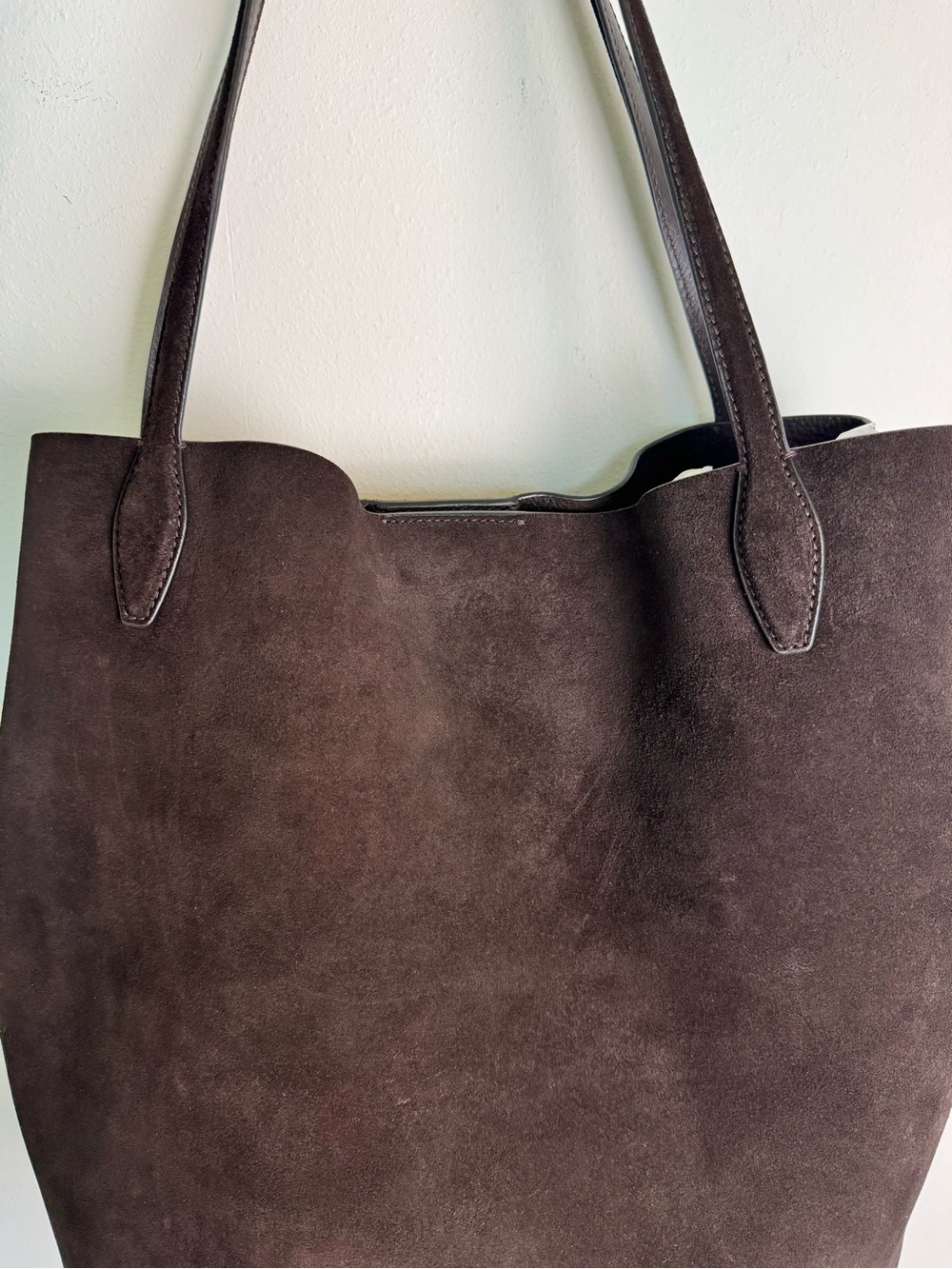 Madewell
The Oversized Shopper Tote brown suede - Picture 9 of 12